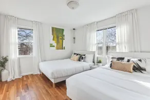 Luxury NY Home with Free Parking - Image 3