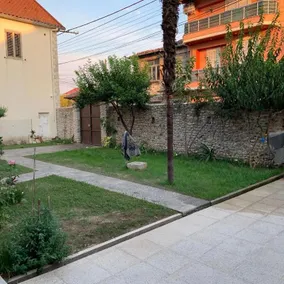 Vintage Villa - Image 4