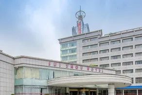 Sui Zhou Hotel - Image 4