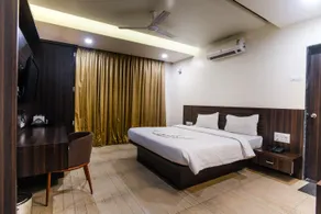 Hotel Manasi Royal - Image 2