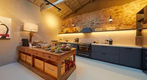 THE PINTA Boutique - Image 4