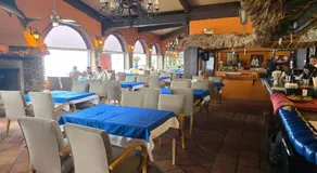 Dmytri's Original La Fonda Restaurant & Hotel - Image 4