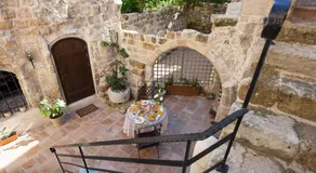 Porolithos Boutique Hotel - Image 4