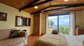 Ocean View Cottage - Image 2