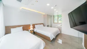 Yeosu Siro Resort Pool Villa - Image 5