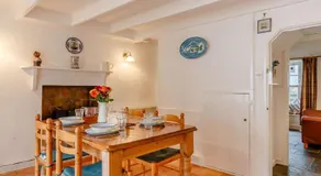 2 Bed in Fowey oc-76624 - Image 5