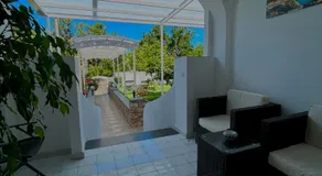 Capri Melody  - Image 4