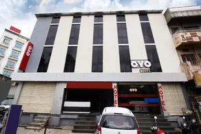 Hotel O Galaxy Palace - Image 4