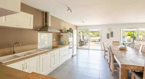Villa avec piscine et Jaccuzy - Image 3