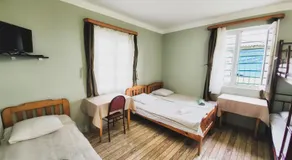 Ureki House - Image 2