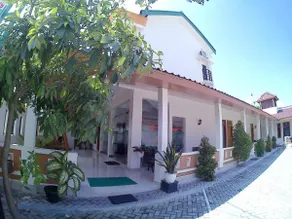 Amaryllis Guesthouse Syariah - Image 3