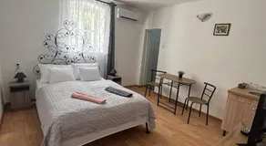 Lola Apartman - Image 2