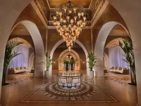 Steigenberger Alcazar Hotel - Image 2