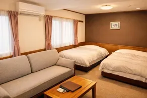 Alphorn Healing Cloudy Hot Spring Inn - Image 2