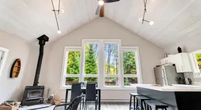 Muskoka Waterfront Cottage with Canoes and Fire Pit - Image 4