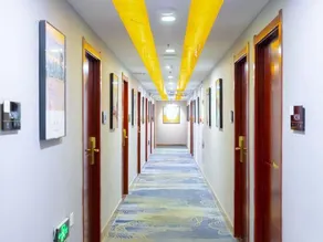 Lantu Hotel (Baoji Vocational and Technical College) - Image 4