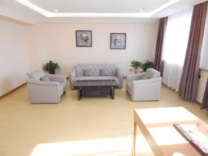 GreenTree Inn Shijiazhuang Xinji City Shifu Street Business Hotel - Image 3