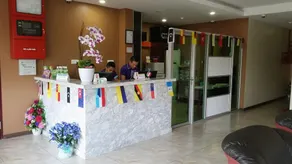 City Garden Hotel - Image 2