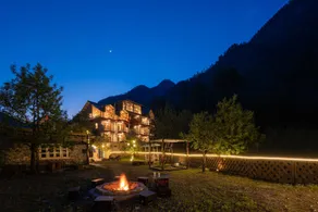 Zostel Kasol, Katagla - Image 3