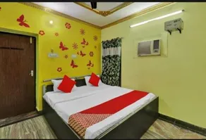 RROOMS Eco Hotel Best - Image 3