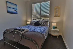 Phillip Island Escape In Style - Image 5