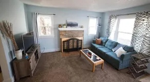 Cozy Comfort Minutes From Downtown Klamath Falls - Image 2