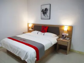 Jun Hotel Shandong Tai'an Daiyue High Speed Railyway Auto Parts City - Image 5