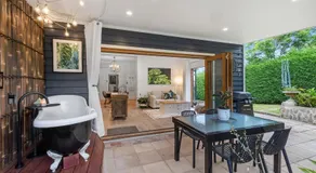 Mrs Percivals heritage luxury and romance with outdoor deep soak tub - Image 3