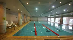 Zhangjiagang Guomao Hotel - Image 4