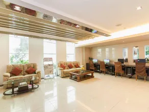 Centric Place Hotel - Image 5