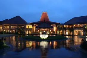 Laras Asri Resort & Spa - Image 5