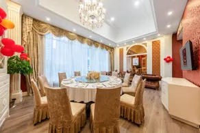 Great Wall Hotel - Image 4