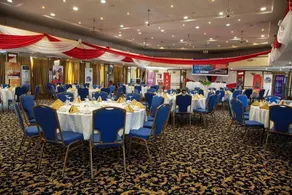 La Palm Royal Beach Hotel - Image 2