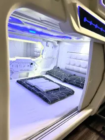 Spacepod@com - Image 2