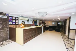 Vaccinated Staff- OYO 2157 Hotel High 5 Land - Image 3