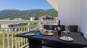 Boutique Apartment in villa with pool 2 - Image 3