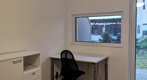 Beautiful flat, near westpark & hostpital, easy parking - Image 4