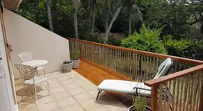 Sunbirds Bed & Breakfast - Image 2