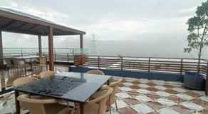 Hotel Ghiloth Inn - Image 4