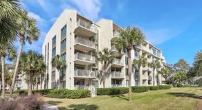 339 Shorewood Villas - Image 3