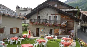Hotel Petit Giles - Image 4