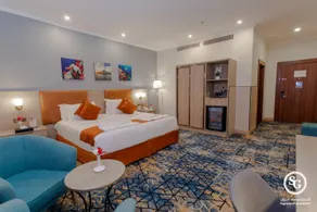 Signature Guest Hotel - Image 2