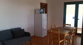 MOANA SURF HOUSE - Image 3