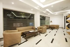 99 Hotel Apple Park Near T3 Delhi Airport - Image 3