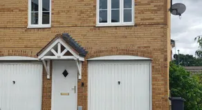 Landau House - Image 3