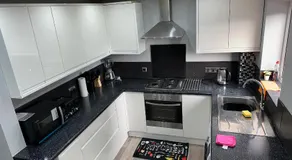 Agréable maison de vacances conviviale et familiale avec jardin et barbecue - Image 2