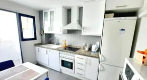 Sunny Apartment - Image 3