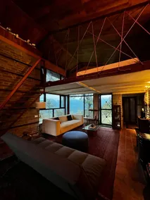 Deumadi Mountain Cottage - Image 2