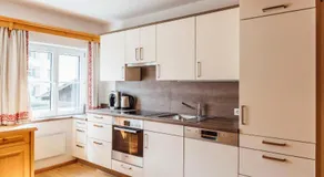 PRIVATE SUITES - Image 3