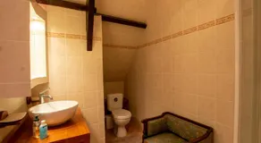 Maison Croix du Sud /Chambre Coquelicot - Image 4